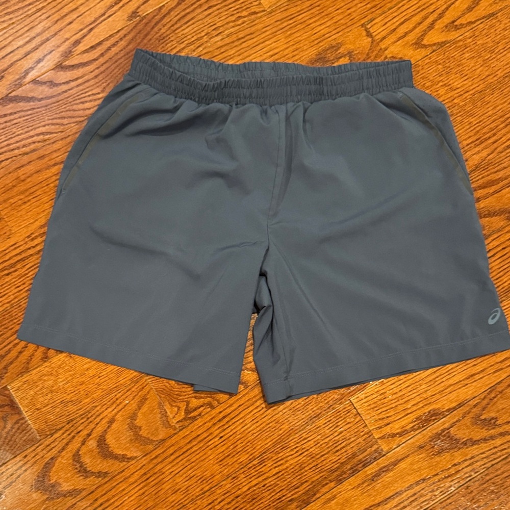 Men's Athletic Shorts in Charcoal Gray